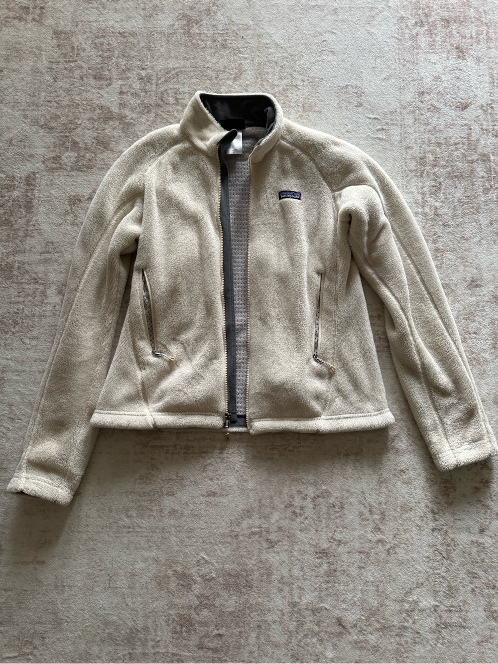Patagonia Women's Classic Fleece Jacket - Cream - M